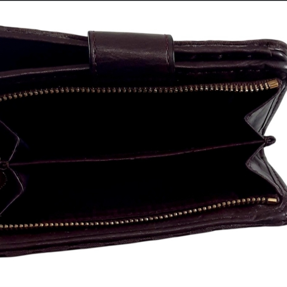 small Coach bifold wallet in a signature C jacquard canvas and dark leather trim - Picture 6 of 6
